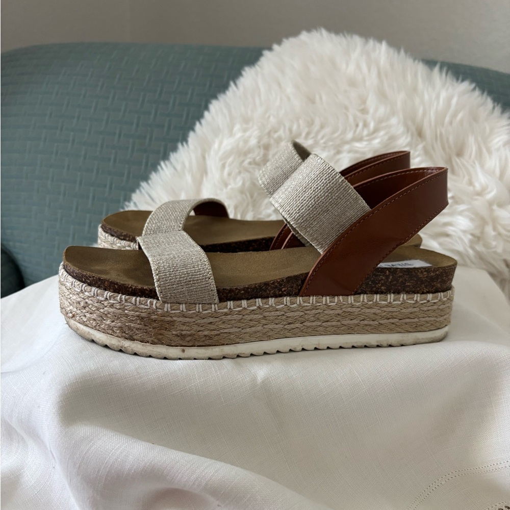 Steve Madden Women's size 8 Jaklin Sandal, Natural Multi